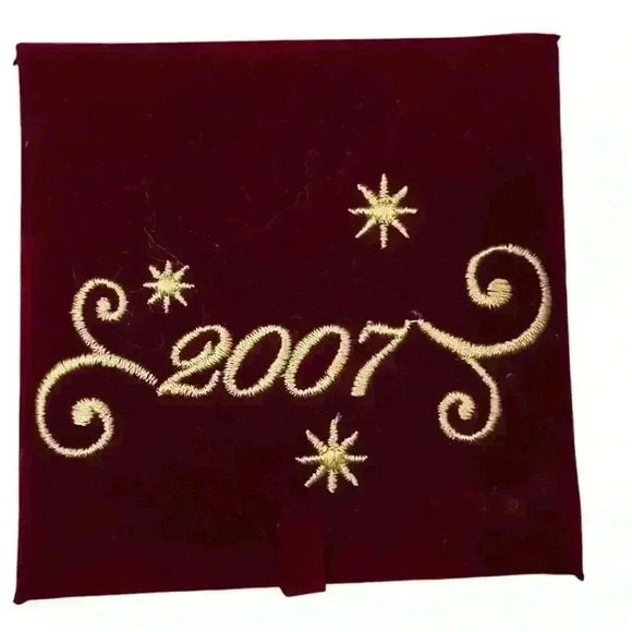 Christmas Ornament Glass 3” Winter Scene House Snow Glitter 2007 Box - Picture 5 of 7